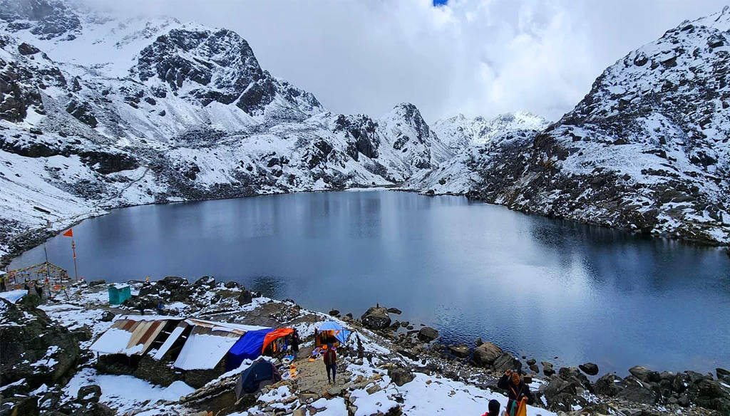 gosaikunda-lake